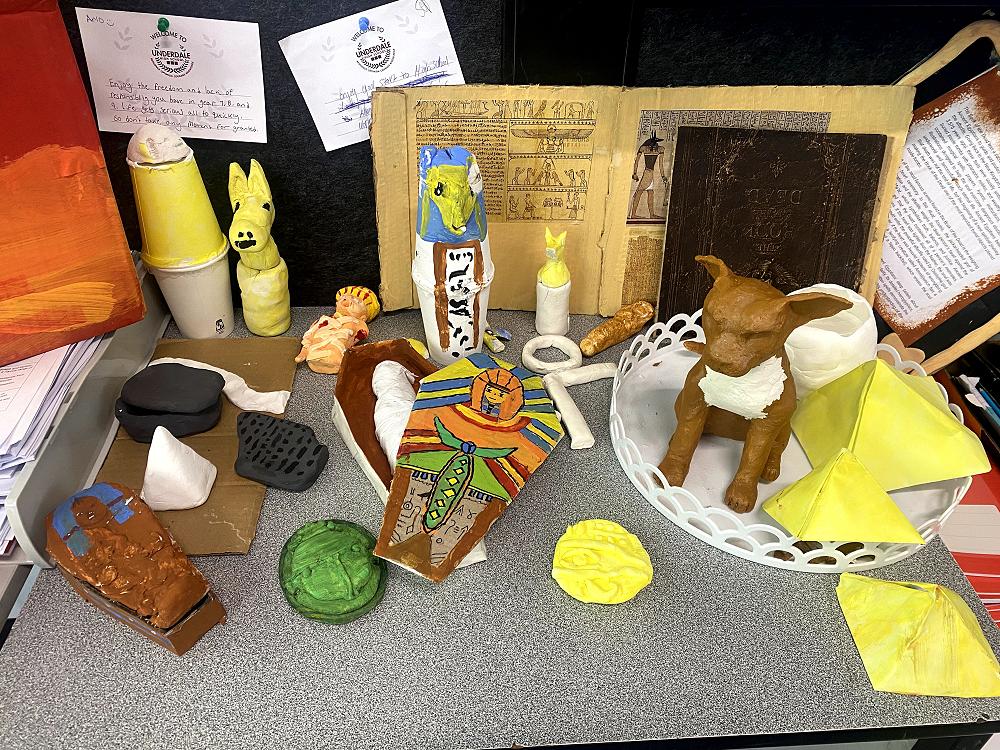 Reconstructing Ancient Egypt in the Classroom